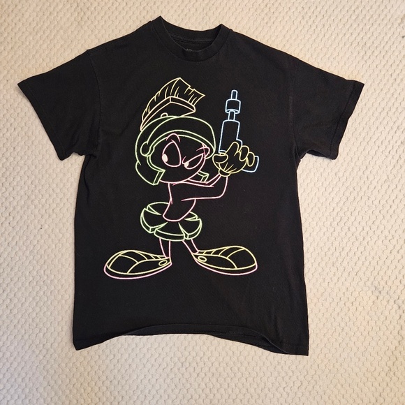 Looney Tunes Marvin the Martian T Shirt - Picture 1 of 3